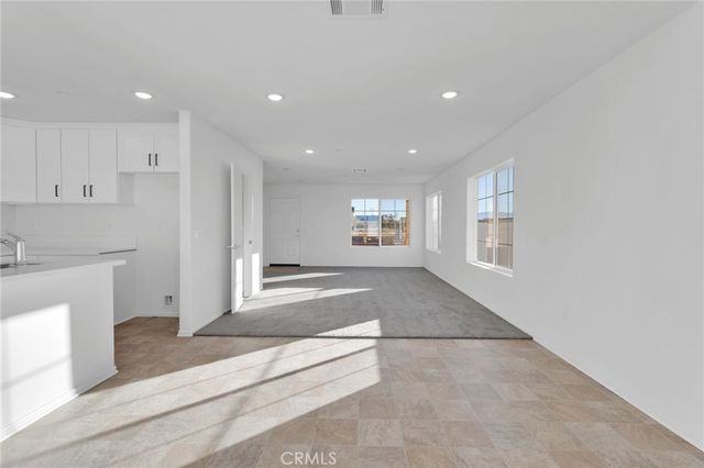 10158 Kemper Avenue, Adelanto, CA 92301