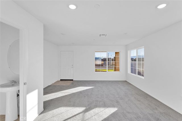 10158 Kemper Avenue, Adelanto, CA 92301