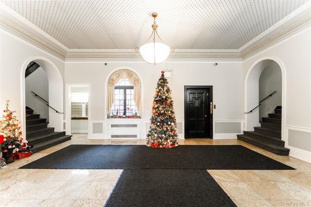 55 Grand Avenue 5A, Rockville Centre, NY 11570