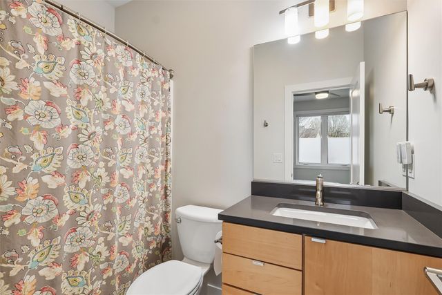 2872 Buena Vista Drive, Clive, IA 50325