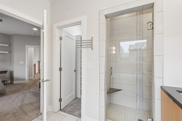 2872 Buena Vista Drive, Clive, IA 50325