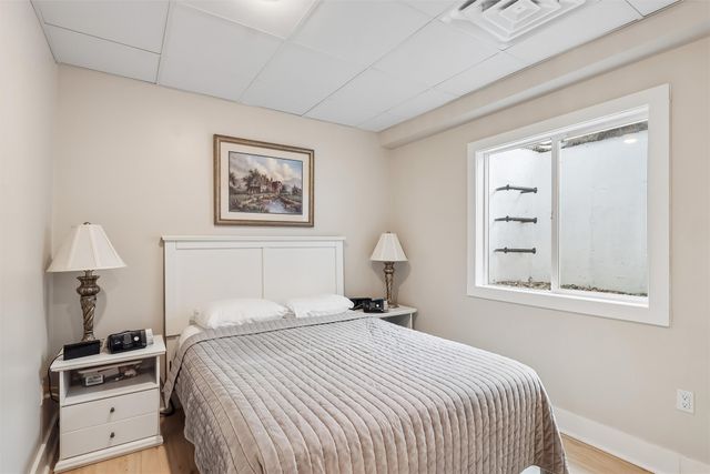 2872 Buena Vista Drive, Clive, IA 50325