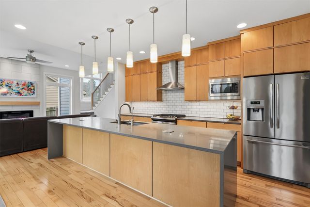 2872 Buena Vista Drive, Clive, IA 50325