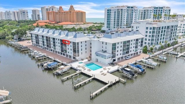 271 Southbay DR 241, Naples, FL 34108
