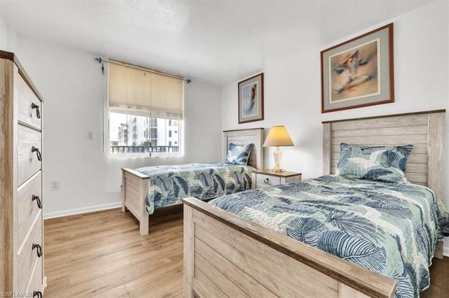 271 Southbay DR 241, Naples, FL 34108