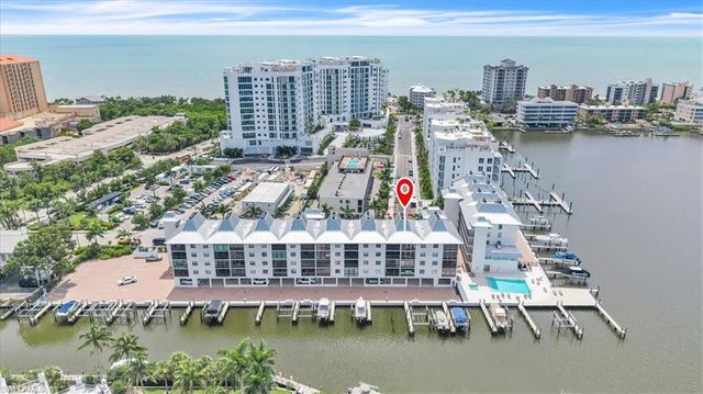 271 Southbay DR 241, Naples, FL 34108