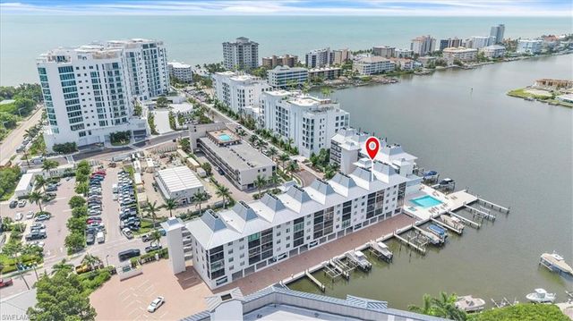 271 Southbay DR 241, Naples, FL 34108