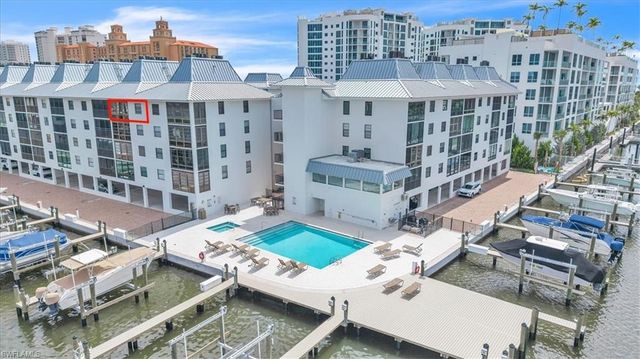 271 Southbay DR 241, Naples, FL 34108