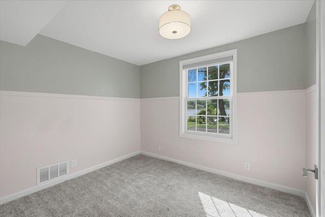 924 Maple Street W, Stillwater, MN 55082