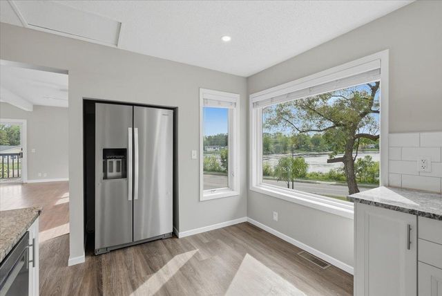 924 Maple Street W, Stillwater, MN 55082