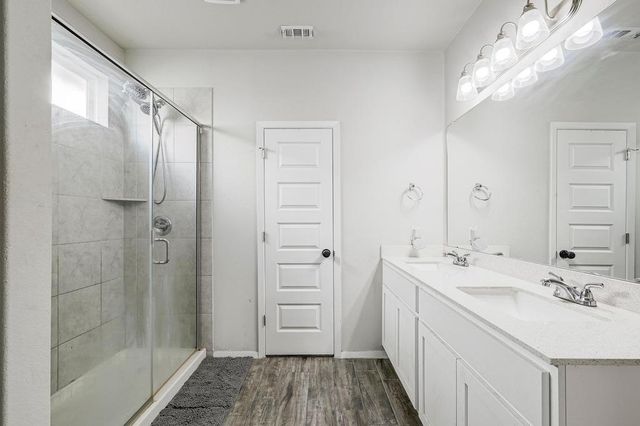 141 Fabion ST, Kyle, TX 78640