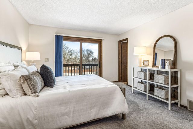 3301 Edgemere Avenue, Saint Anthony, MN 55418