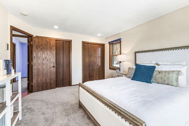 3301 Edgemere Avenue, Saint Anthony, MN 55418