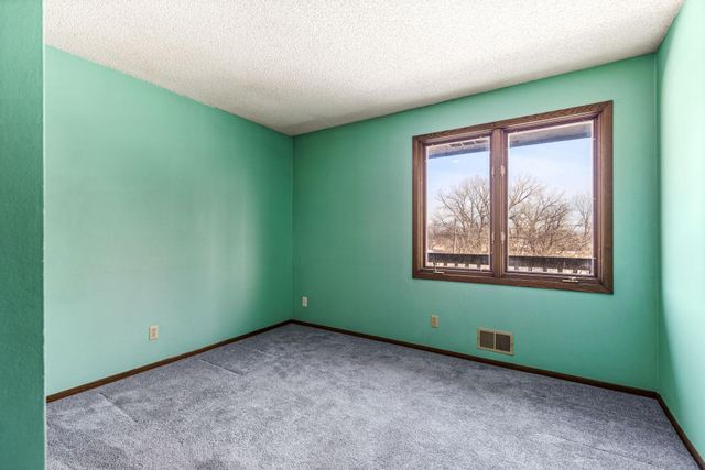 3301 Edgemere Avenue, Saint Anthony, MN 55418