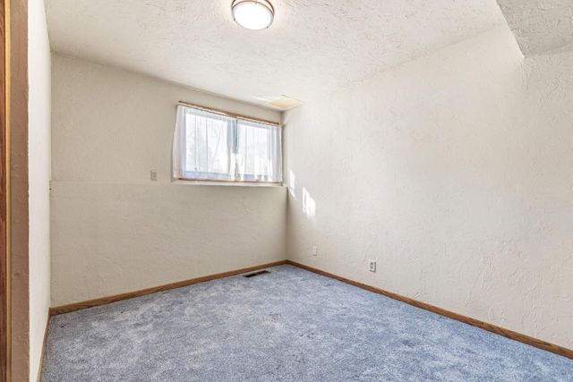 3301 Edgemere Avenue, Saint Anthony, MN 55418