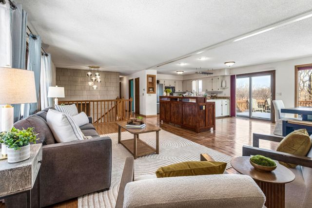 3301 Edgemere Avenue, Saint Anthony, MN 55418