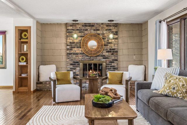 3301 Edgemere Avenue, Saint Anthony, MN 55418