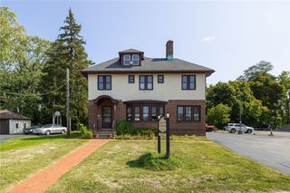2038 Lake Avenue, Rochester, NY 14615