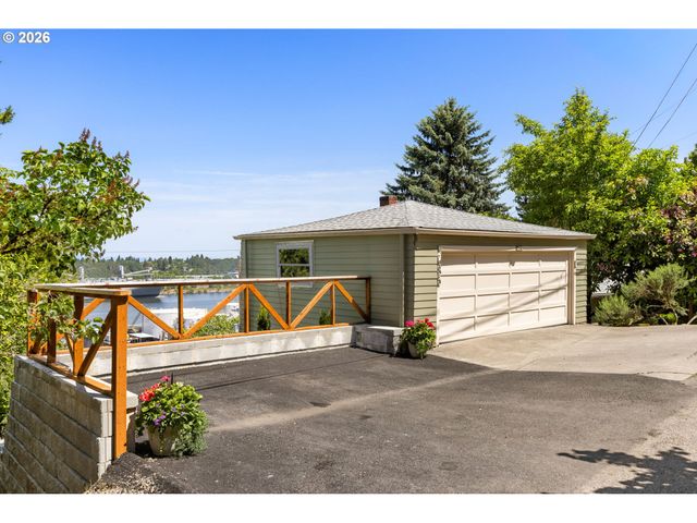 9685 Nw SAINT HELENS Rd, Portland, OR 97231