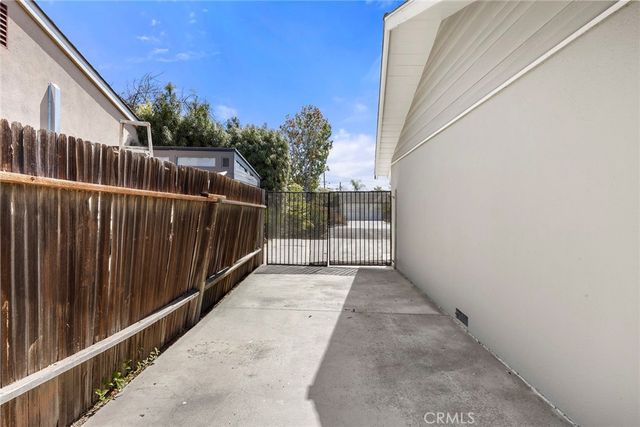 12811 Malena, Santa Ana, CA 92705