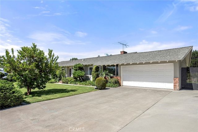 12811 Malena, Santa Ana, CA 92705