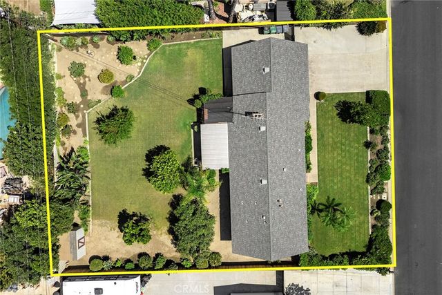 12811 Malena, Santa Ana, CA 92705