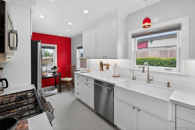 4505 Van Dyke Avenue, San Diego, CA 92116