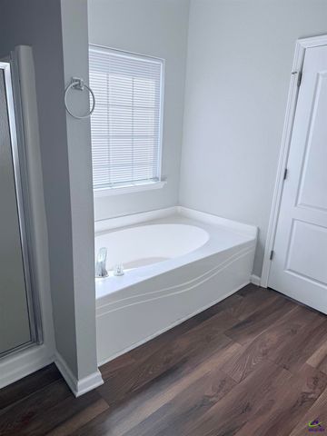 105 Sweetgum Way, Macon, GA 31216