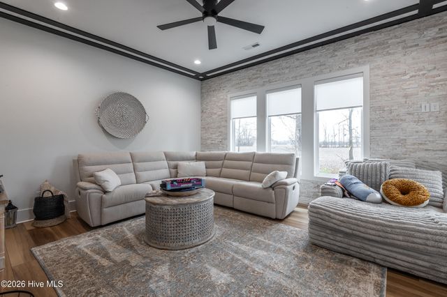 2221 Brook Fields Drive, Winterville, NC 28590