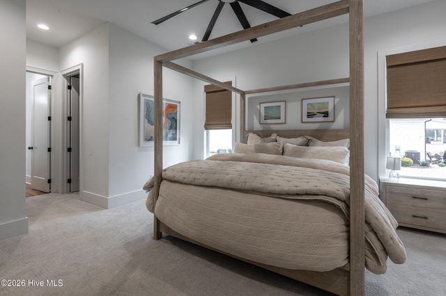 2221 Brook Fields Drive, Winterville, NC 28590