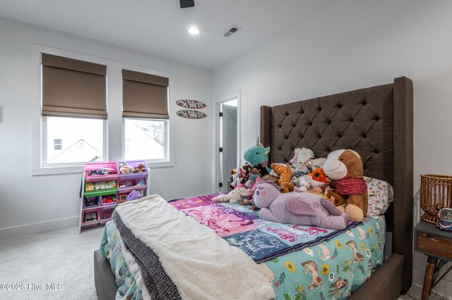 2221 Brook Fields Drive, Winterville, NC 28590