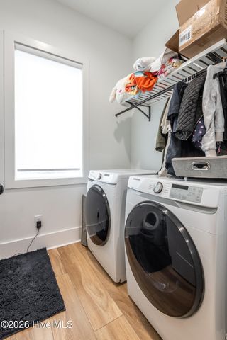 2221 Brook Fields Drive, Winterville, NC 28590