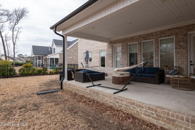 2221 Brook Fields Drive, Winterville, NC 28590