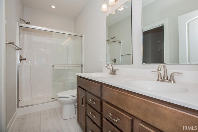 11135 Ensle Drive, Evansville, IN 47725