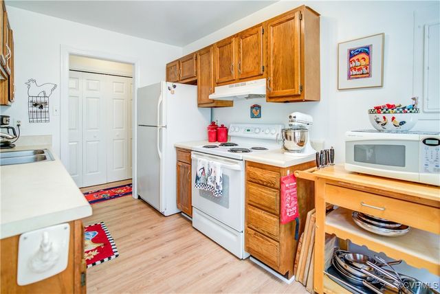 12907 Church Ct, Henrico, VA 23233