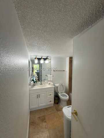 2160 SW 16th Ave 320, Miami, FL 33145