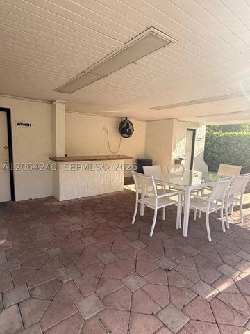 2160 SW 16th Ave 320, Miami, FL 33145