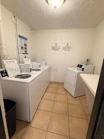 2160 SW 16th Ave 320, Miami, FL 33145