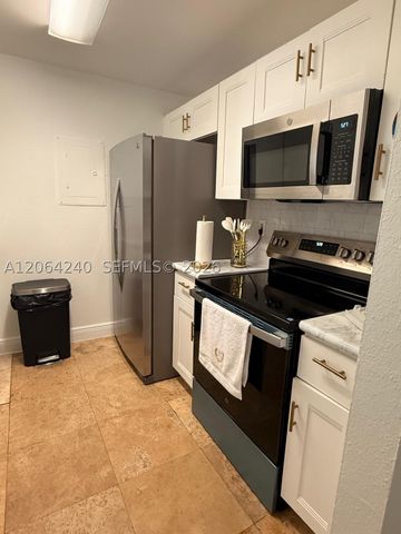 2160 SW 16th Ave 320, Miami, FL 33145