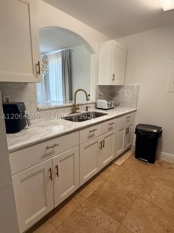 2160 SW 16th Ave 320, Miami, FL 33145