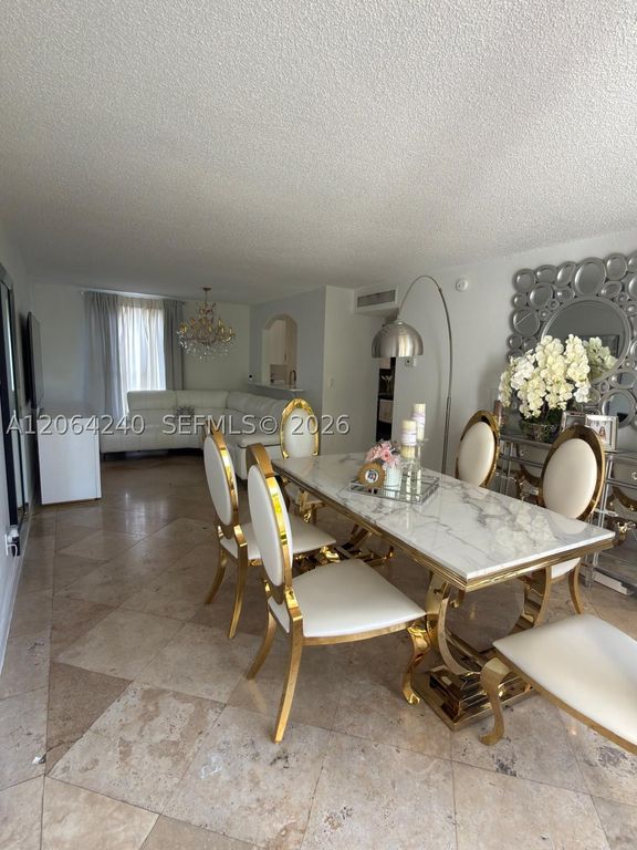 2160 SW 16th Ave 320, Miami, FL 33145