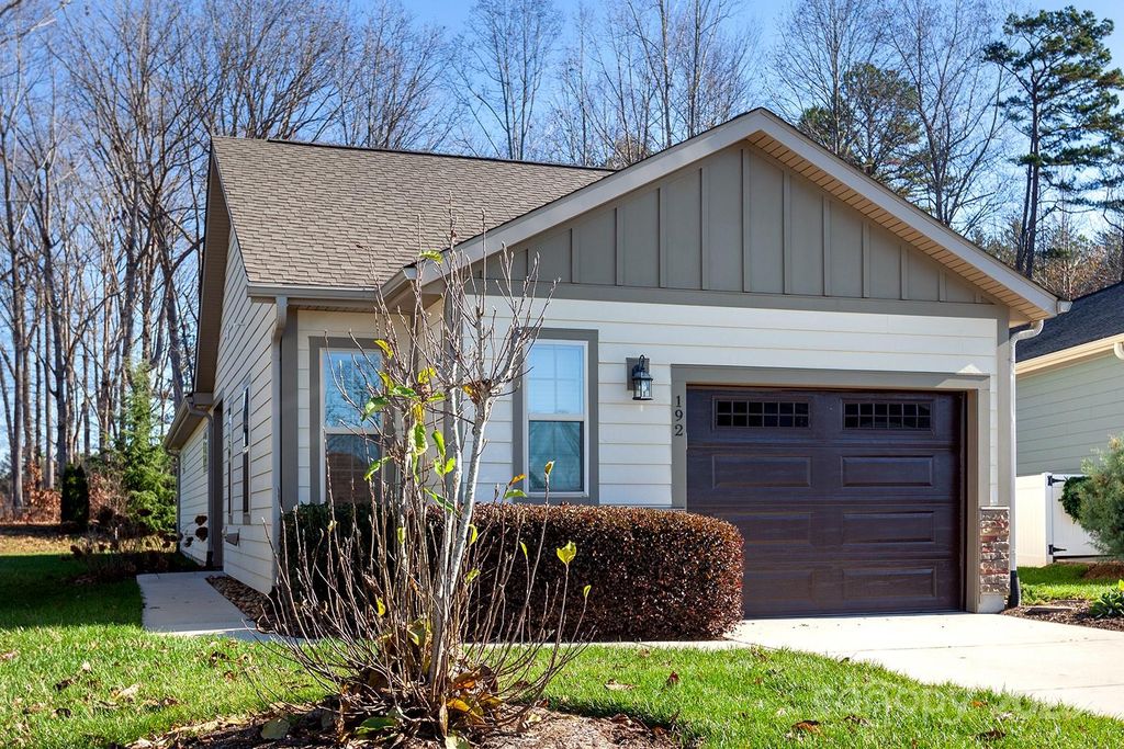 192 Flat Rock Drive, Denver, NC 28037