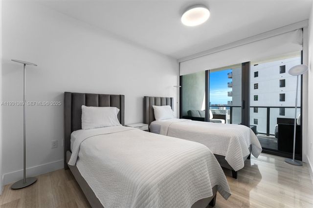 1451 Brickell Ave 1803, Miami, FL 33131