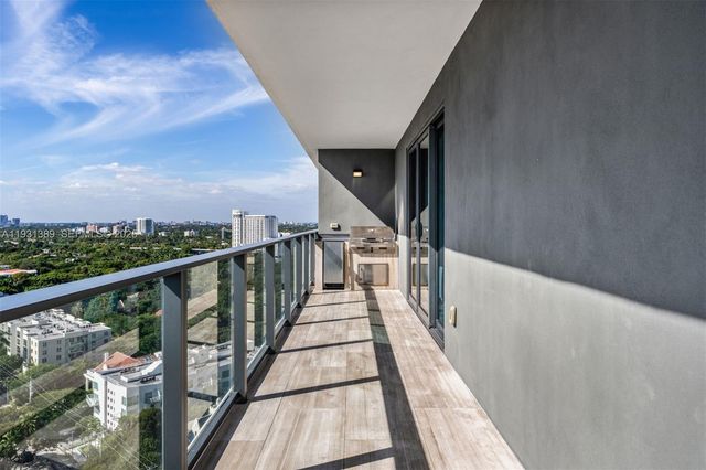 1451 Brickell Ave 1803, Miami, FL 33131
