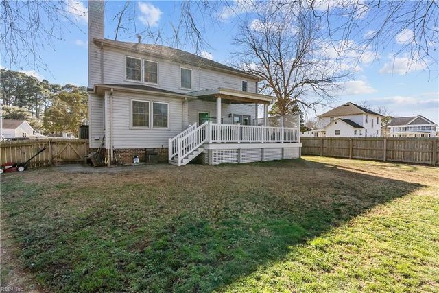 5 Willow RD, Hampton, VA 23664