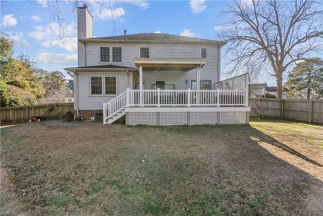 5 Willow RD, Hampton, VA 23664