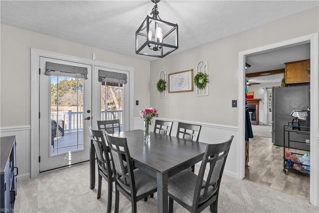 5 Willow RD, Hampton, VA 23664