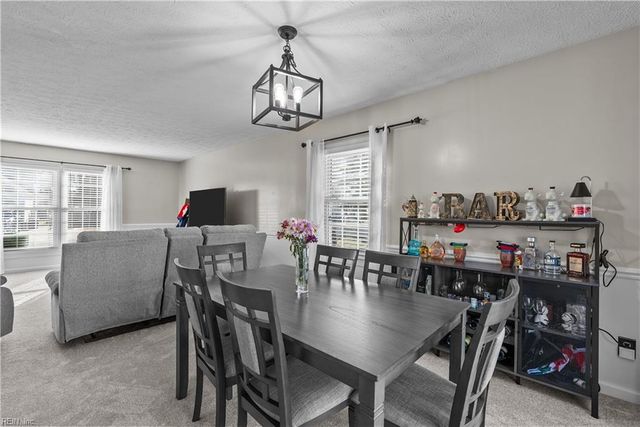 5 Willow RD, Hampton, VA 23664