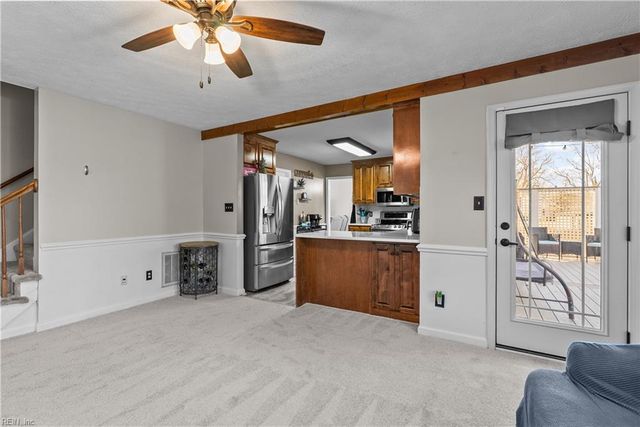 5 Willow RD, Hampton, VA 23664