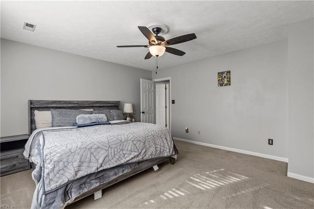 5 Willow RD, Hampton, VA 23664